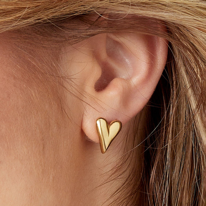 Heart Studs
