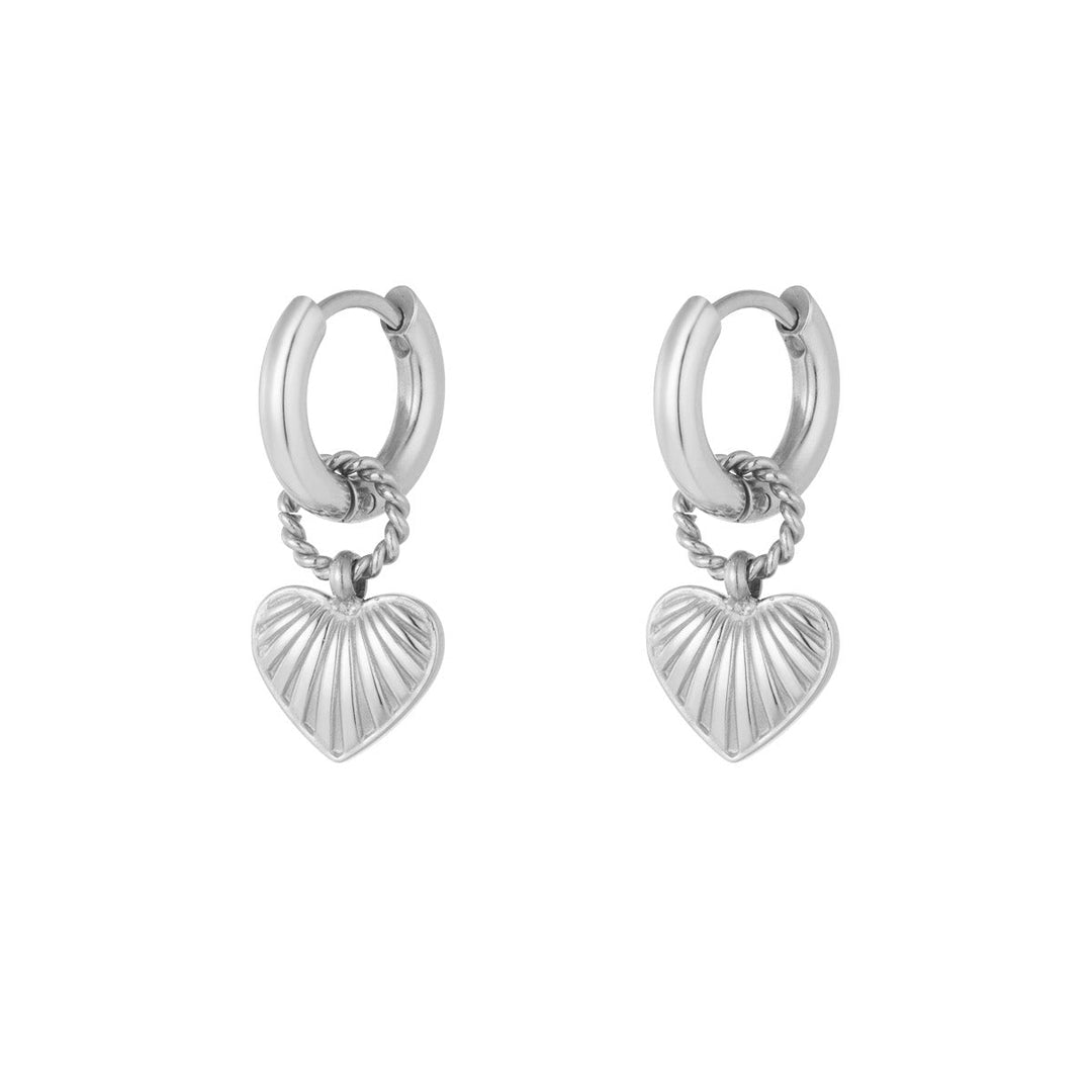 Tiny Heart Earrings